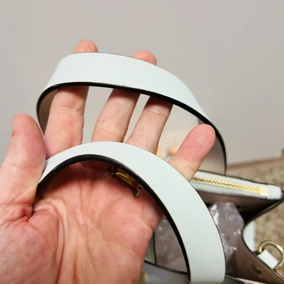 Kate Spade Mint Green New York Satchel EUC - Picture 4 of 12